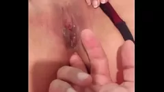 Reproduzir Namorado da esposa brincando com sua masturbação anal em lingerie
