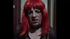 Afspelen Neuk me als een hoer: de intense anale verlangens van een biseksuele crossdresser