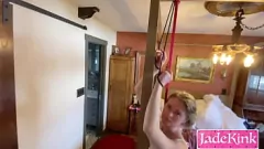 Redare Bondage și disciplină: sexul în picioare al unei gospodine curbate