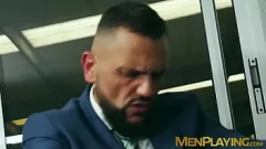 Reproducir La oficina a pelo de Andrea Suárez y Hunky Colega