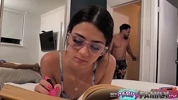 Jouer sexe avec soeur ringard baise son frère