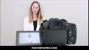 Afspelen blonde pornocasting geïnitieerd door futacios couple