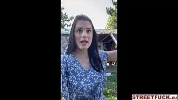 Redare Se Plimba Cu Masina Cu Un Barbat Strain Si Ii Da Puta Multa