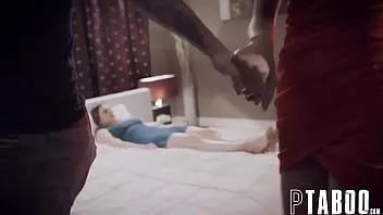 播放 有了如此华丽的克里奥尔语，你真的可以感觉自己像个男人，因为它知道