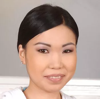 pornstar Nicoline Yiki