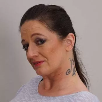 pornstar Adrienne Kiss