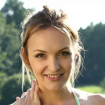 pornstar Belle Claire
