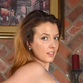 pornstar Shauna Skye