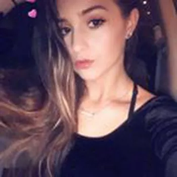 pornstar Sofie Reyez