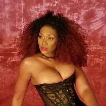 pornstar Nyomi Banxxx